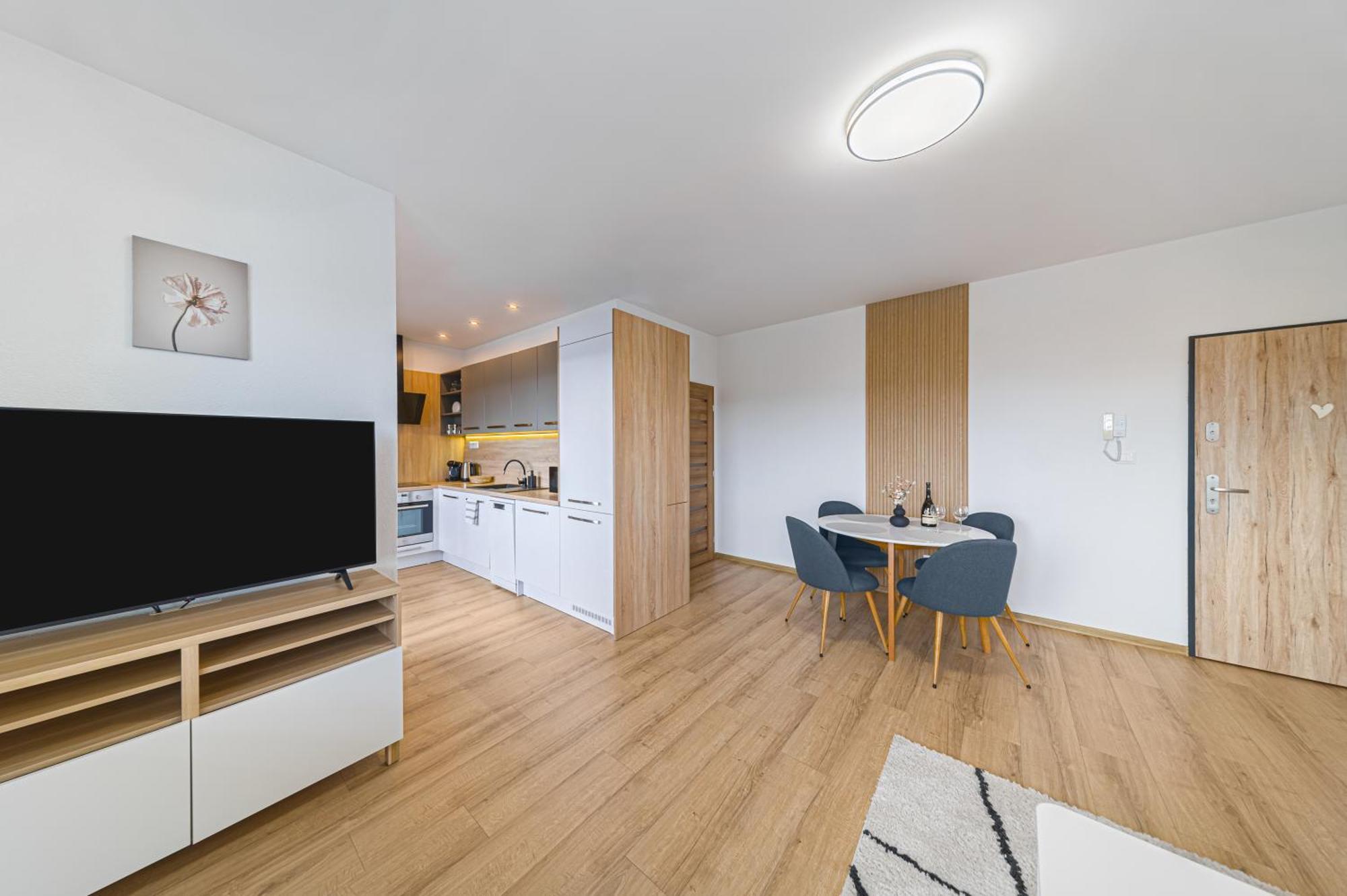 Tower Apartments Orchid & Amber Spišská Nová Ves Extérieur photo